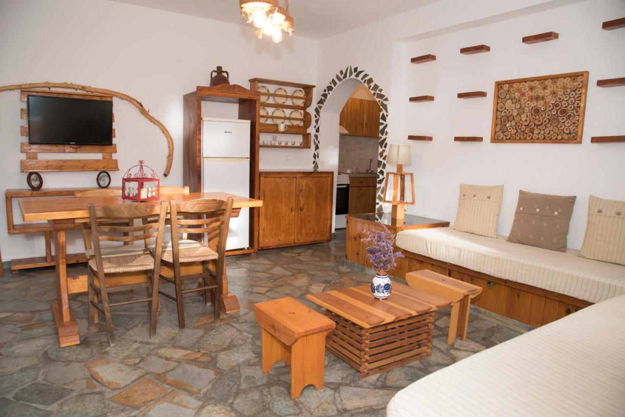 Papafragas Studios Pachaina Exteriér fotografie